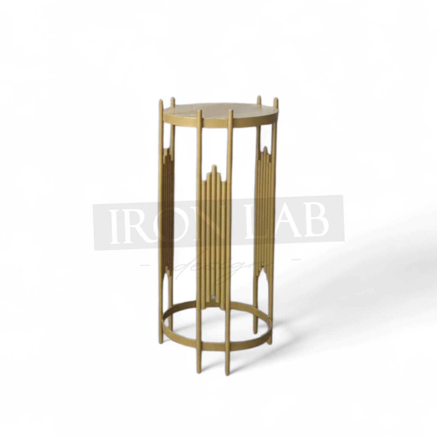 alzata_singola_rotonda_plus_oro__per_confettata_in_ferro_artigianale__in_ferro_per_feste_eveti__wedding_planner_allestimenti