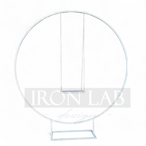 cerchio_con_altalena_per_torte_bianco__in_ferro_per_feste_eveti__wedding_planner_allestimenti