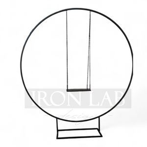 cerchio_con_altalena_per_torte_nero__in_ferro_per_feste_eveti__wedding_planner_allestimenti