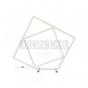 quadrato_doppio_con_led__bianco__sfondi_struttura_per_passaggio__oro__in_ferro_per_feste_eveti__wedding_planner_allestimenti