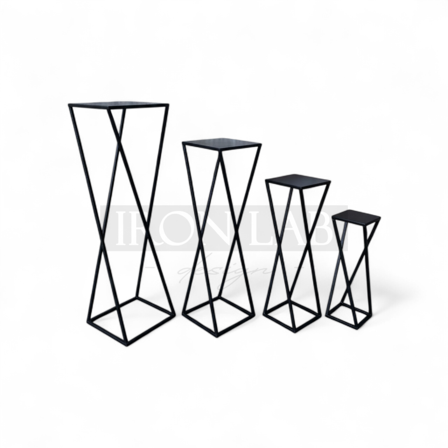 alzate_set_da_4__nero__in_ferro_per_feste_eveti__wedding_planner_allestimenti