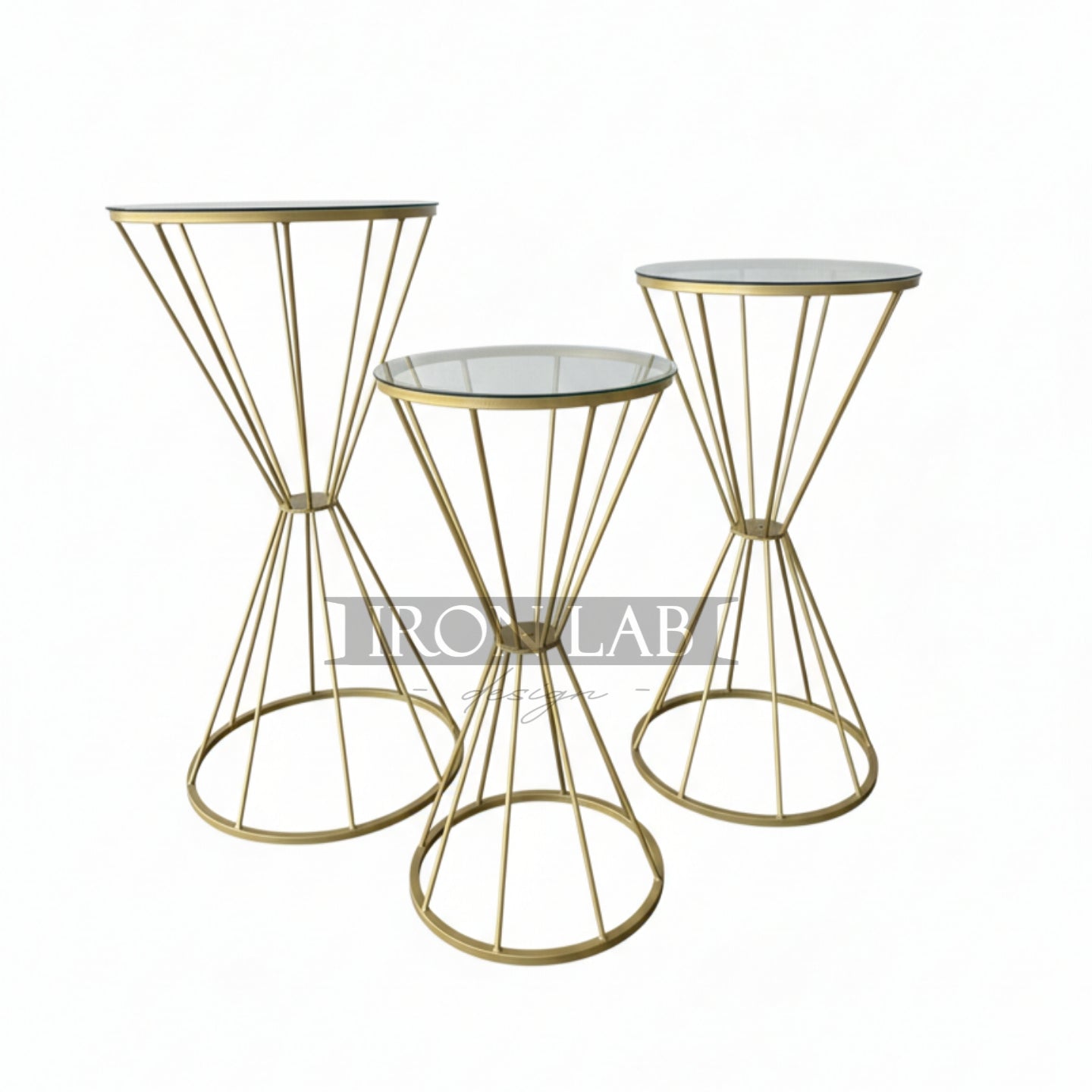 alzate_tris_cono_artigianali_oro_per_feste_allestimenti_eventi_wedding_planner