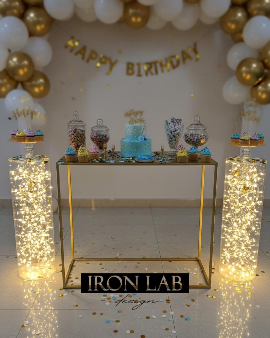 tavolo_in_ferro__per_confettata_oro__sfondi_struttura_per_passaggio__oro__in_ferro_per_feste_eveti__wedding_planner_allestimenti