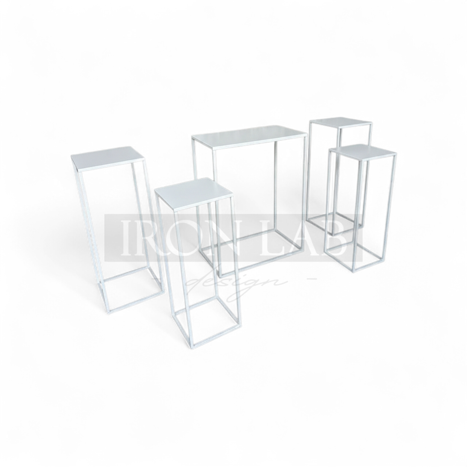 kit_tavolo_alzate_in_ferro_bianco_per_allestimento_feste_wedding_planner_confettate