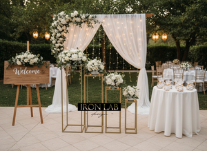 set_da_4_alzata_classica__per_confettata_oro__sfondi_struttura_per_passaggio__oro__in_ferro_per_feste_eveti__wedding_planner_allestimenti