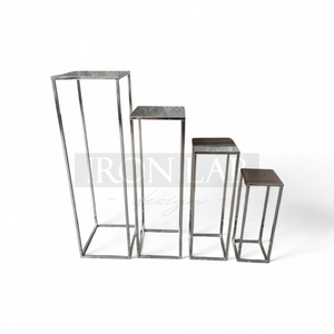 set_da_4_alzata_classica__per_confettata_oro__sfondi_struttura_per_passaggio__oro__in_ferro_per_feste_eveti__wedding_planner_allestimenti