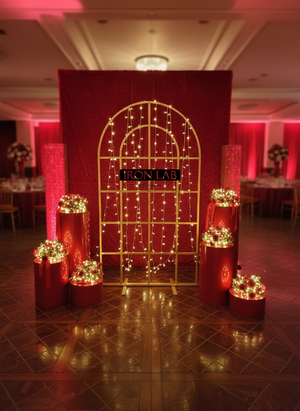 struttura_in_ferro_backdrop_finestra_per_eventi_oro_allestimento_wedding_planner_struttura_inglese