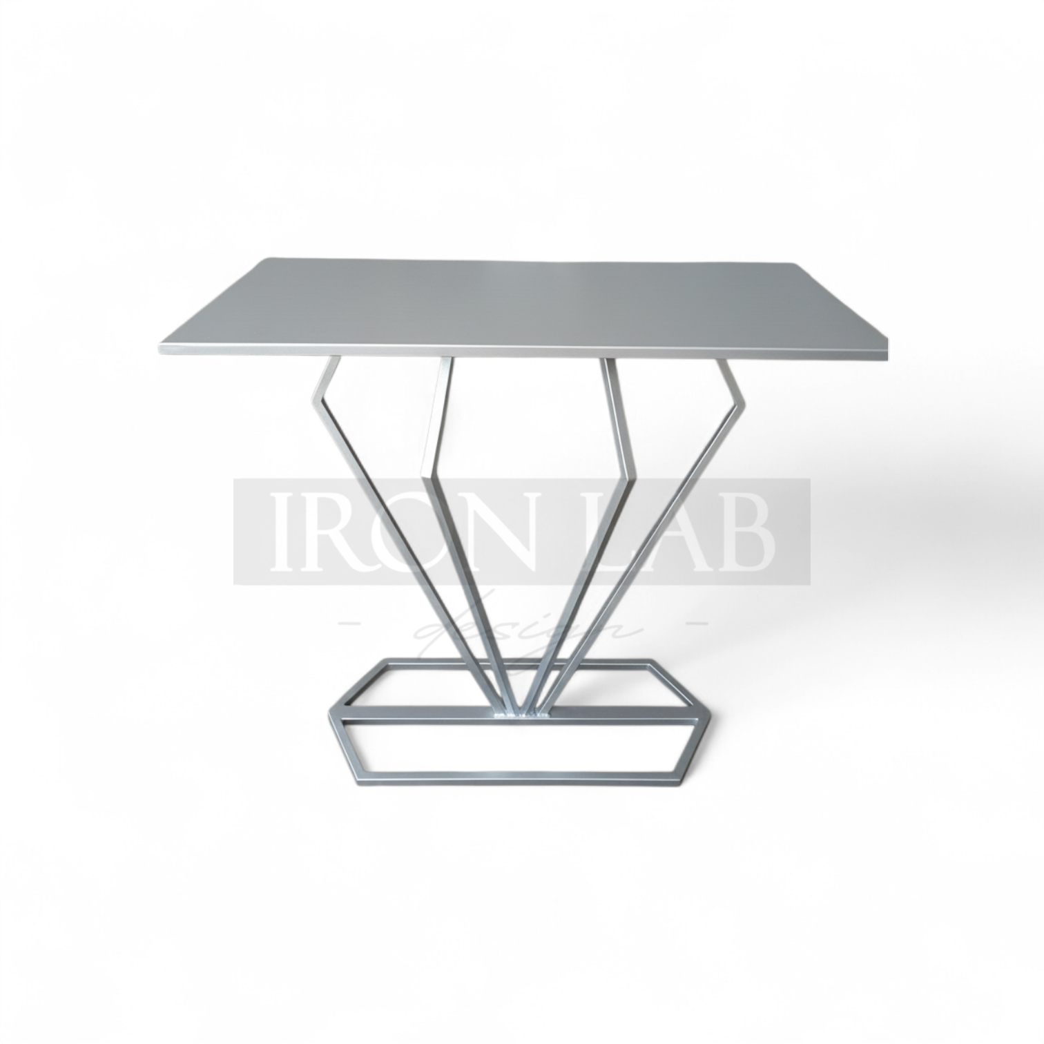 tavolo diamante argento per allestimenti feste matrimoniwedding planner 