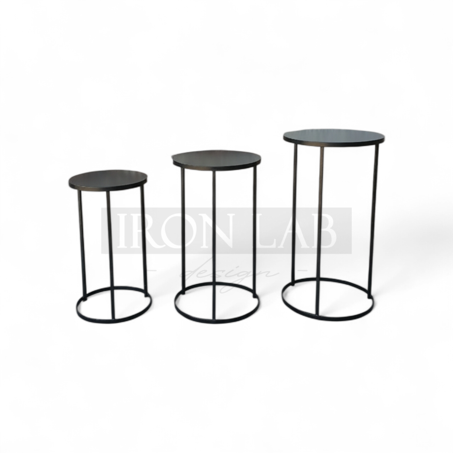 tris_alzate_per_confettata_rotonda____oro__sfondi_struttura_per_passaggio__oro__in_ferro_per_feste_eveti__wedding_planner_allestimenti