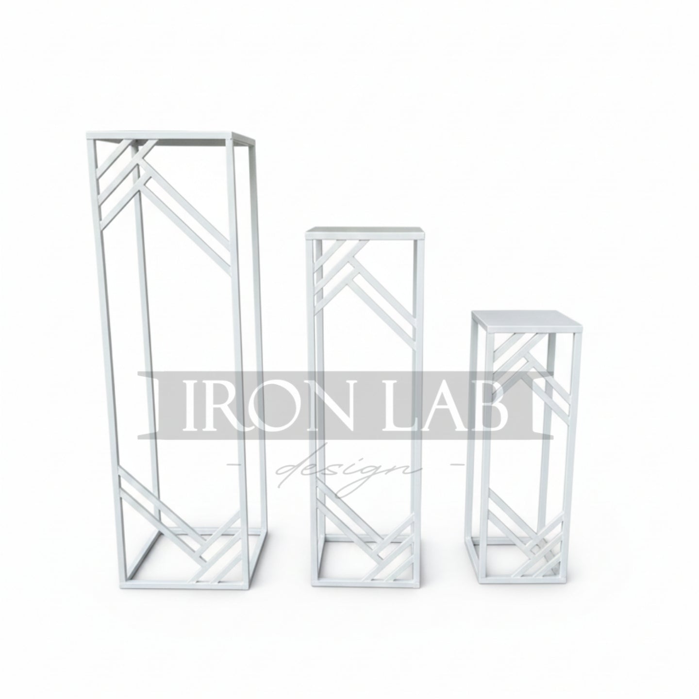 tris geometriche bianco per eventi wedding planner feste allestimento 